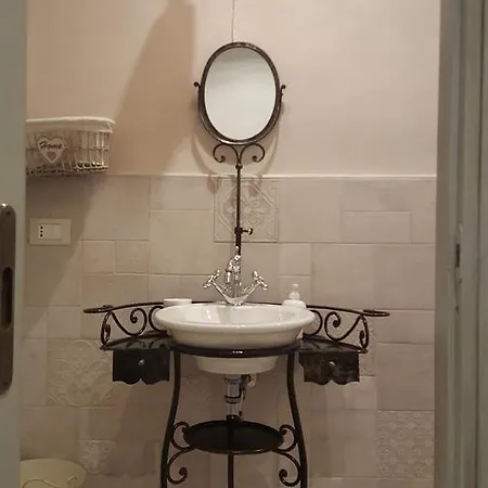 L'arcolaio Bed & Breakfast *